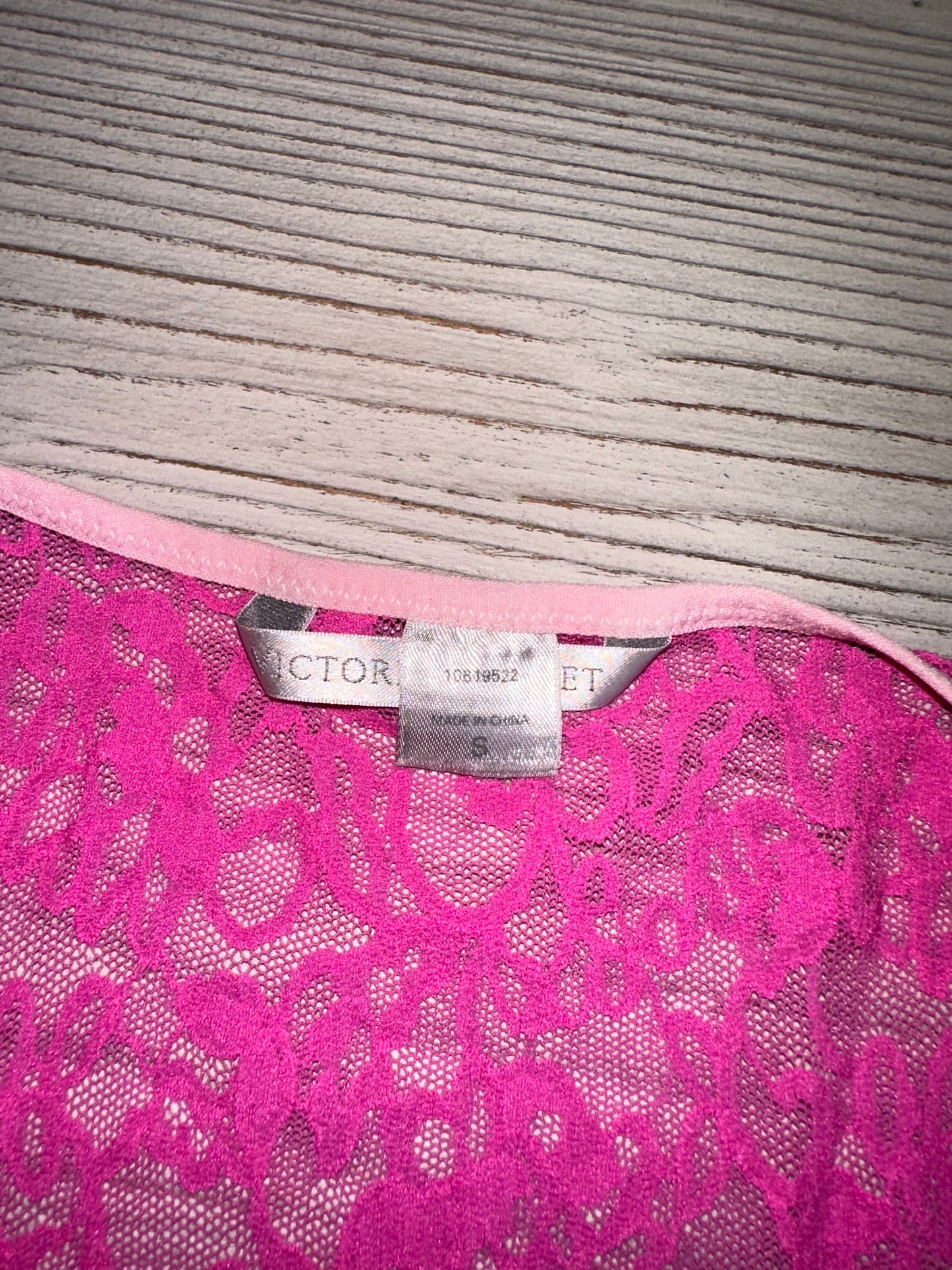 Pink Victoria’s Secret lace negligee💞(S)
