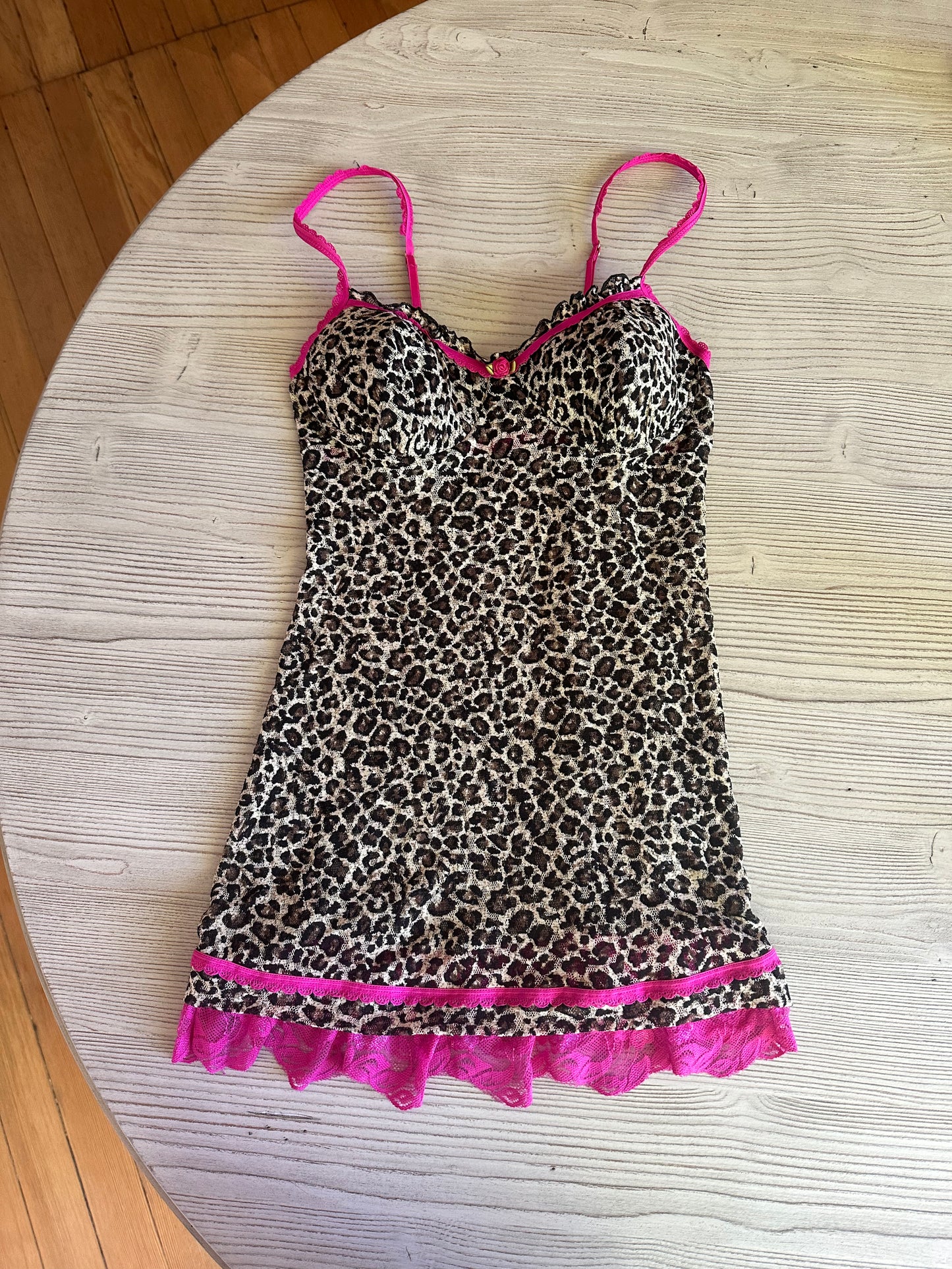 Leopard and pink lace, Cinema Etoile lace slip dress (S)š¬š
