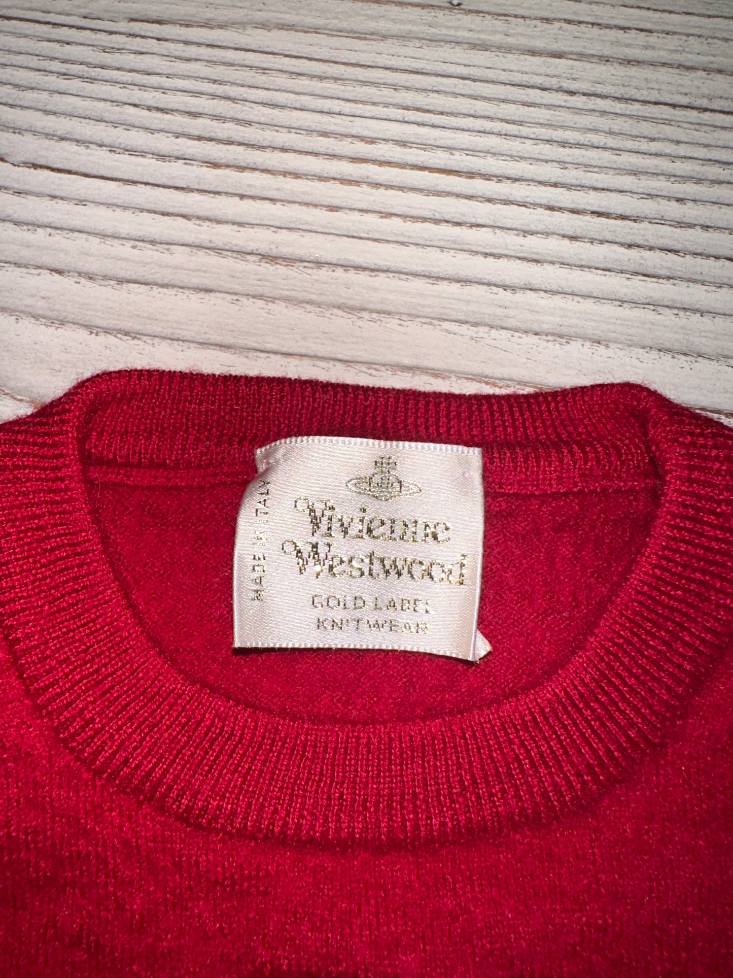 Vintage Vivienne Westwood Gold Label red knit crop top!🪐(XS)