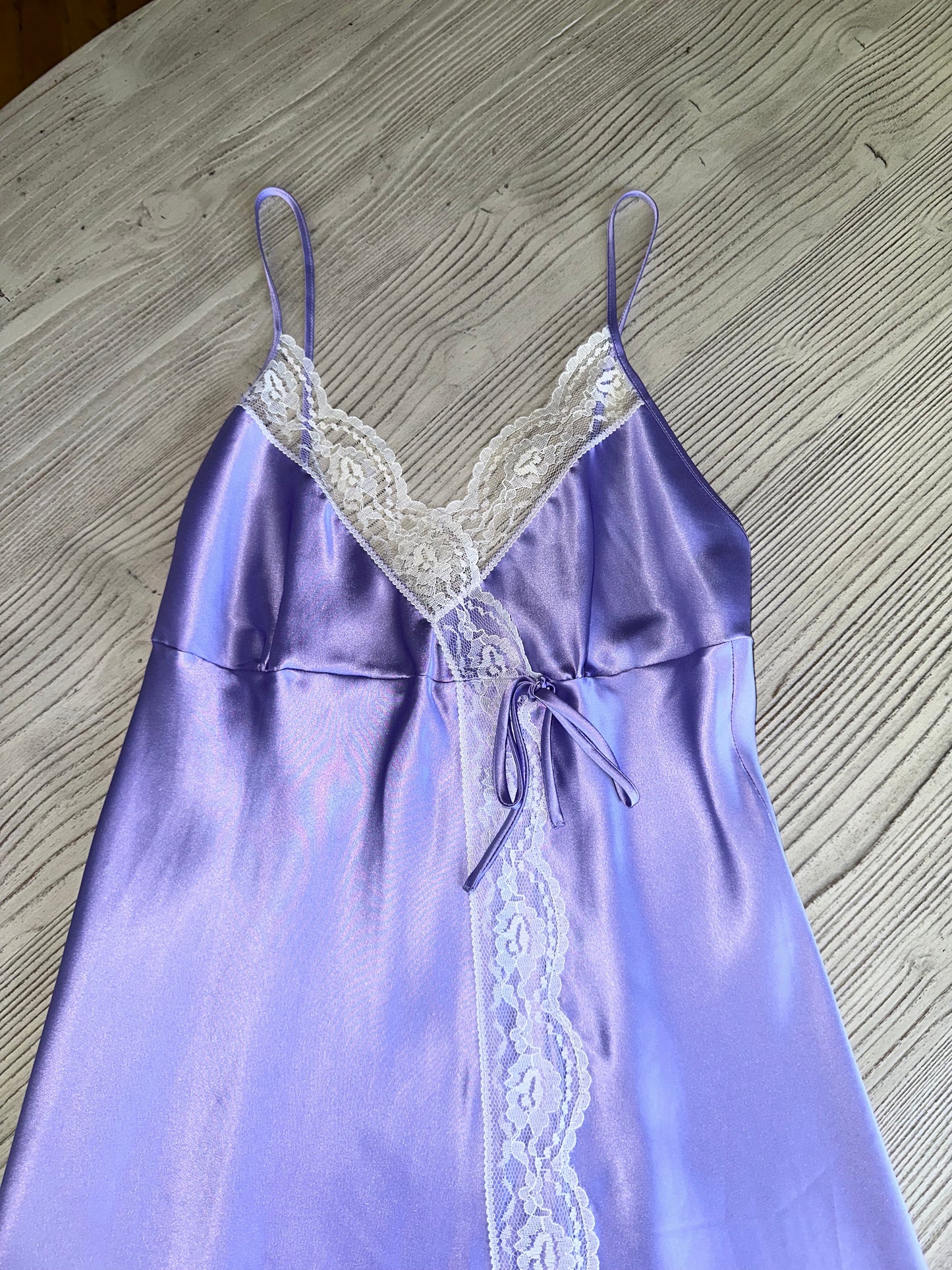 Victoria’s Secret purple slit slip dress(S)🍇