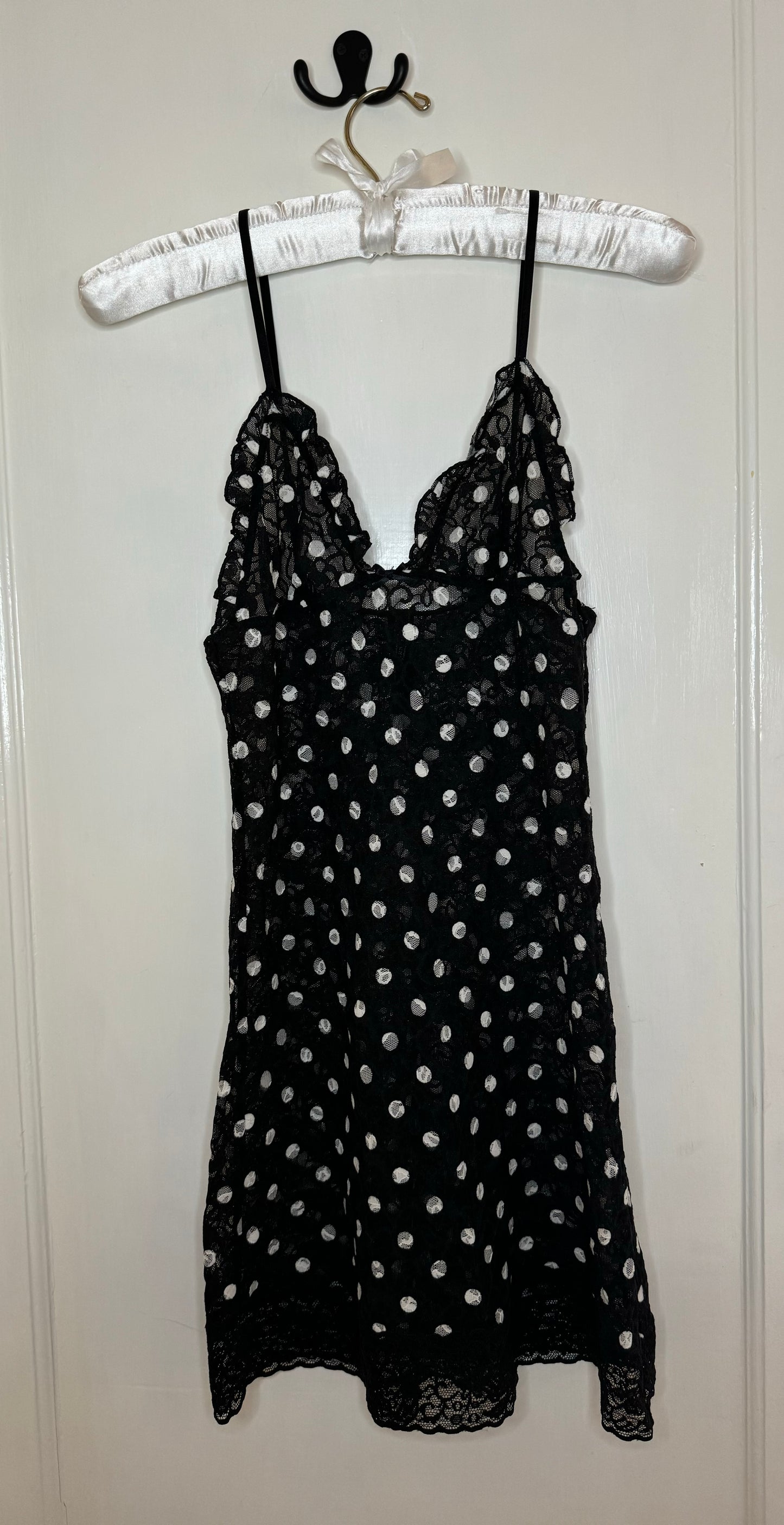 Polka dot mini slip lace dress🖤