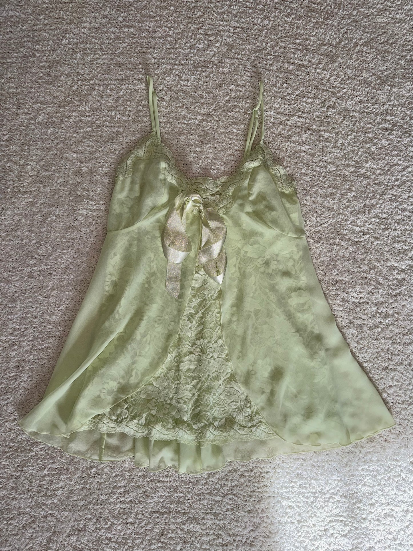 Vintage Victoria’s Secret tie front top (S)🍵